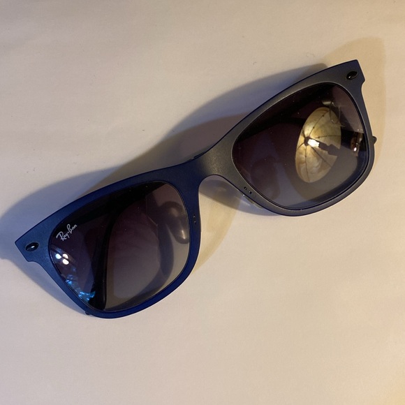 Blue Ray-Ban Sunglasses | Thin Frames main image 5